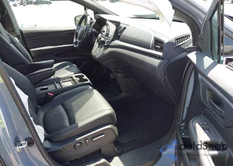 2023 Honda Odyssey Sport z USA, uszkodzony, nr VIN 5FNRL6H73PB048848